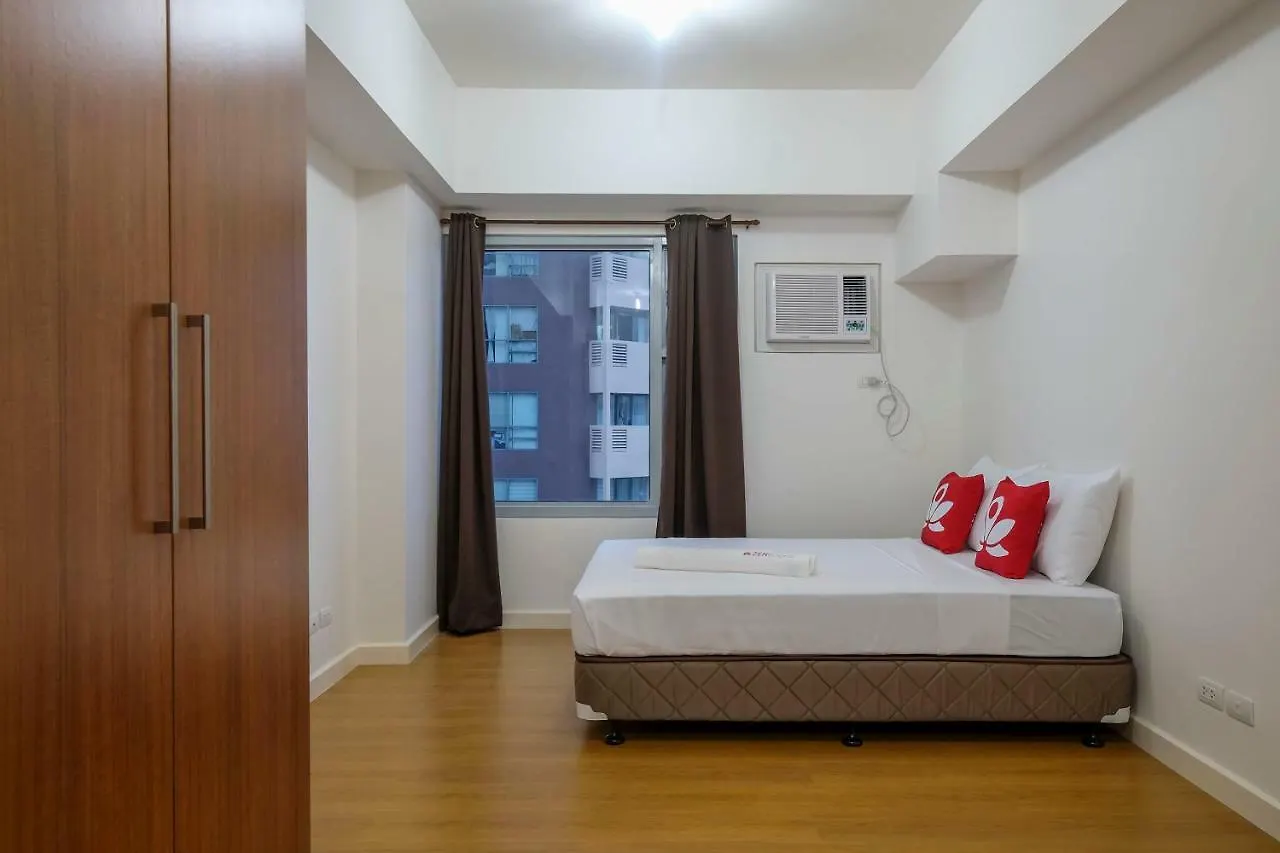 Zen Rooms 8 Adriatico מנילה